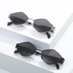 New triangular glasses, European