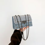 Chic Rivet Chain Shoulder Bag